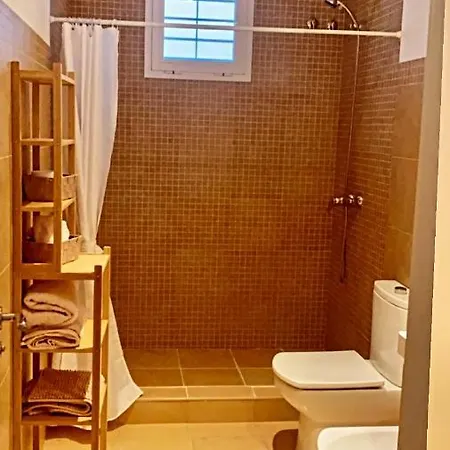 Isbel Apartment *